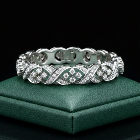 Modern 1960's Bracelet 8.50 Diamond Platinum