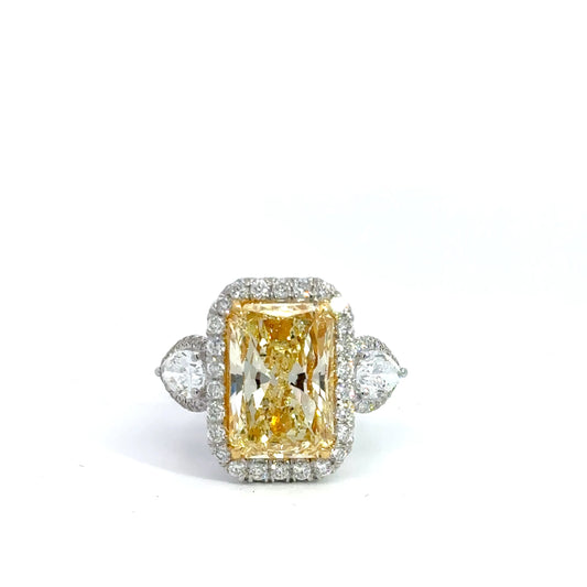 8.54 CTTW Halo Ring