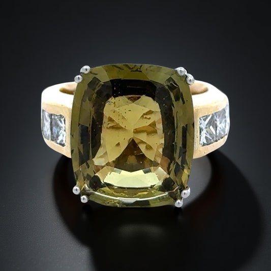 Natural 10.80ct Color Change Alexandrite 18K Yellow and Platinum Gold Diamond Ring (GIA)