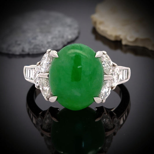 Fine Jade and Diamond Platinum Ring
