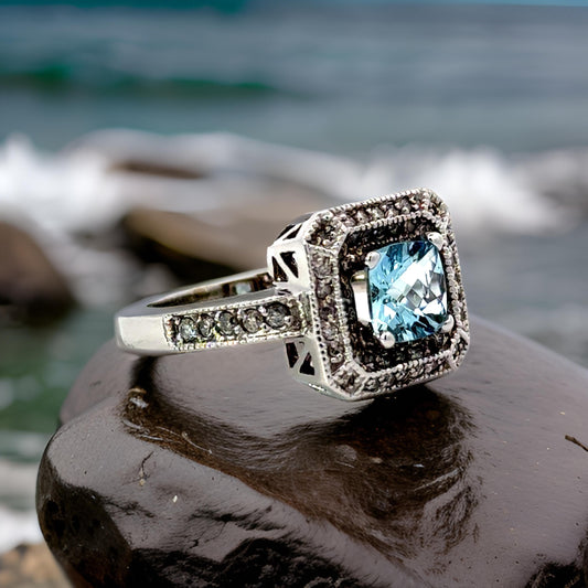 Estate Aquamarine Diamond Ring 15426