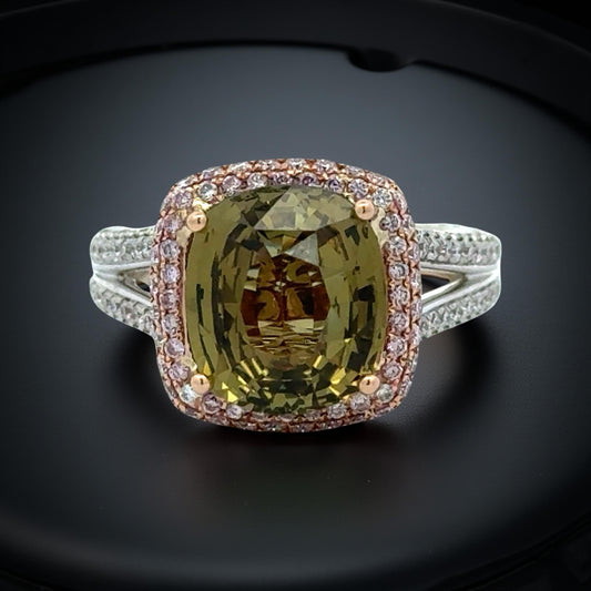 Natural 4.69ct Color Change Alexandrite and Natural Pink White Diamond 18Kt Ring (GIA)