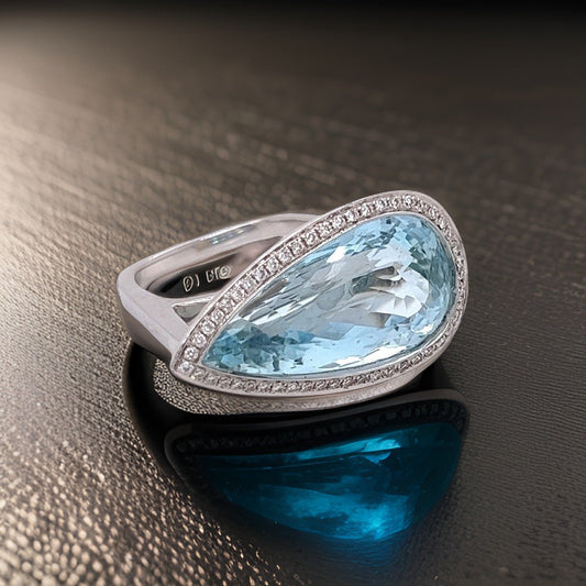 Aquamarine, Diamond and 18K White Gold Ring