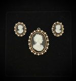 Estate Cultured Pearl Cameo 18K Yellow Gold Earrings Brooch Suite 15625