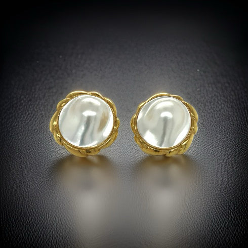 Estate Circa 1990 Mabe Blister Pearl 18K Gold Earrings 13868