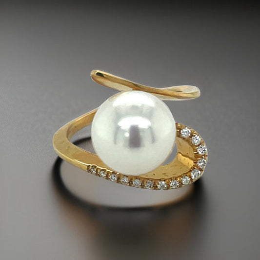 Estate Designer A & Z Pearl Co. 10mm Pearl Diamond Ring 13874