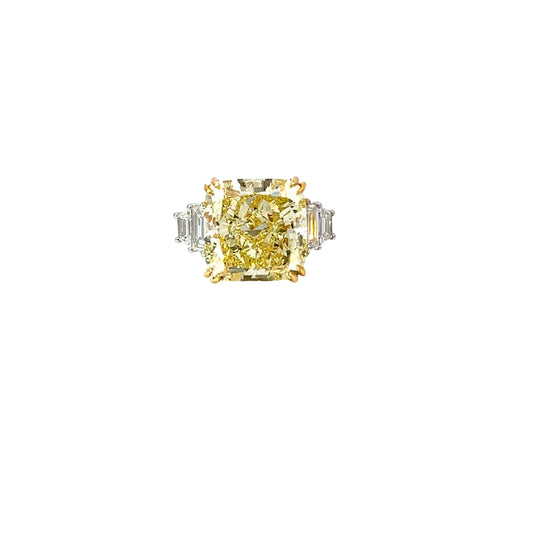 18.32 CTTW Accented Solitaire Ring