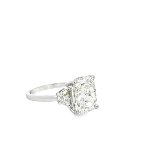5.67 CTTW 3 Stone Ring