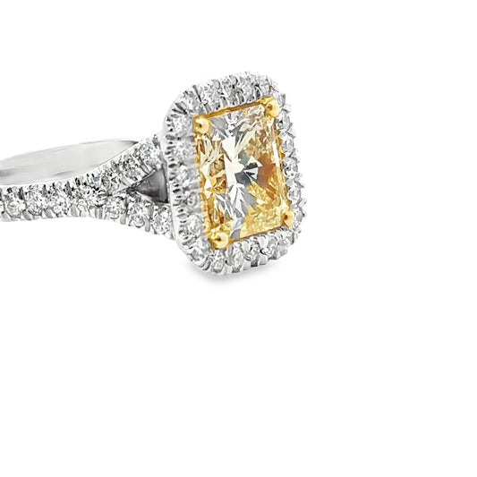 2.88 CTTW Halo Ring