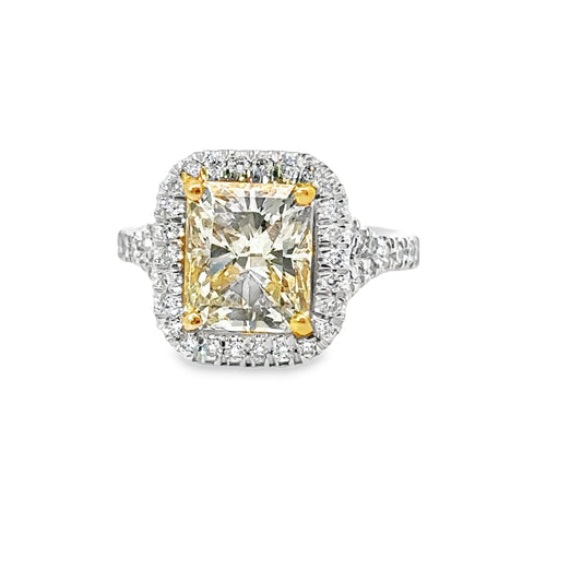3.83 CTTW Halo Ring