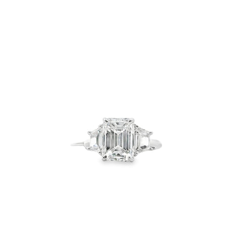 5.06 CTTW 3 Stone Ring