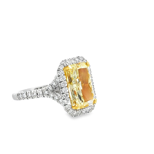 5.05 CTTW Halo Ring