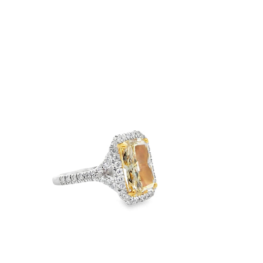 5.05 CTTW Halo Ring