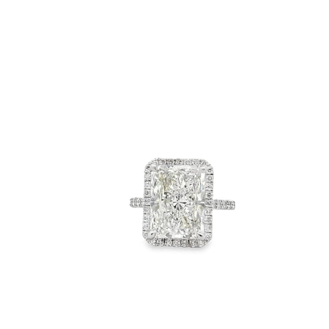 7.68 CTTW Halo Ring