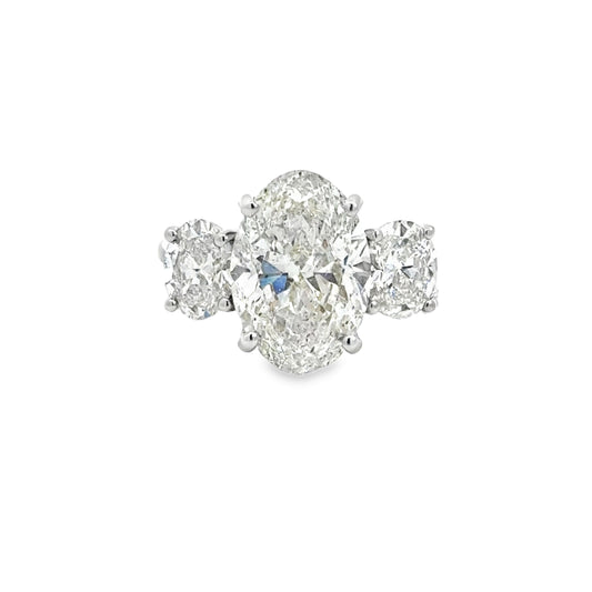 7.84 CTTW 3 Stone Ring