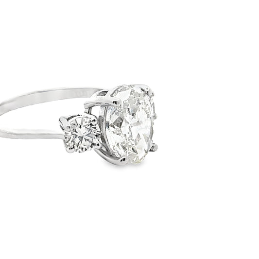 3.16 CTTW 3 Stone Ring