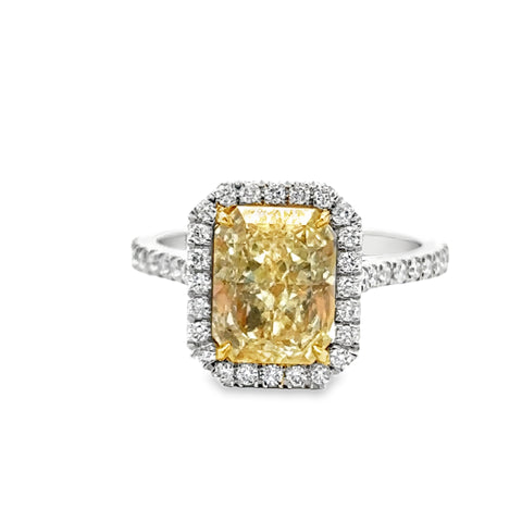 3.75 CTTW Halo Ring