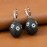 Designer Atkins 23.35cttw White and Black Diamond 18kt White Gold Dangle Earring