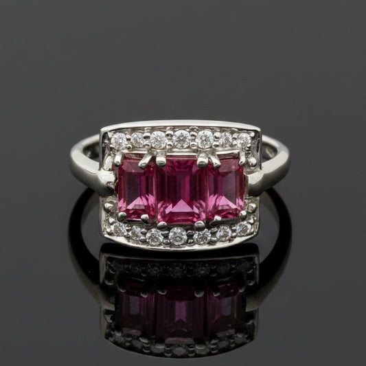 Modern Tourmaline and Diamond 14Kt White Gold RIng