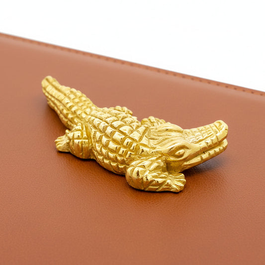 Modern 1980's 18Kt Yellow Gold Alligator Brooch