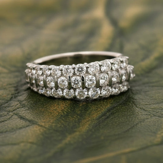 Modern 1.50cttw Diamond Platinum Ring
