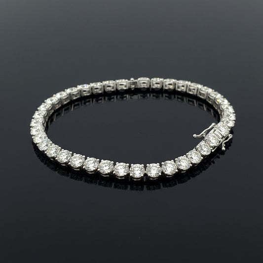 Contemporary 15.22cttw Diamond (37 IGI Reports) 14Kt White Gold Bracelet
